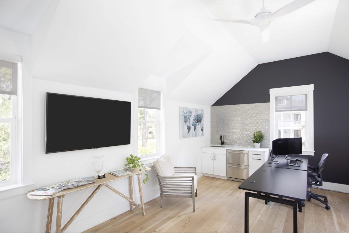 Curt Daniels office